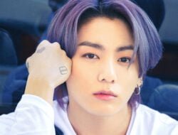 4 Barang yang Wajib Dibawa Jungkook BTS saat Berpergian