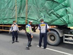 Libur Idul Adha, Kemenhub dan Korlantas Polri Batasi Operasional Truk