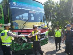 5 Kendaraan Terlibat Kecelakaan Maut di Jalan Pasuruan-Malang, Dua Orang Dilaporkan Tewas