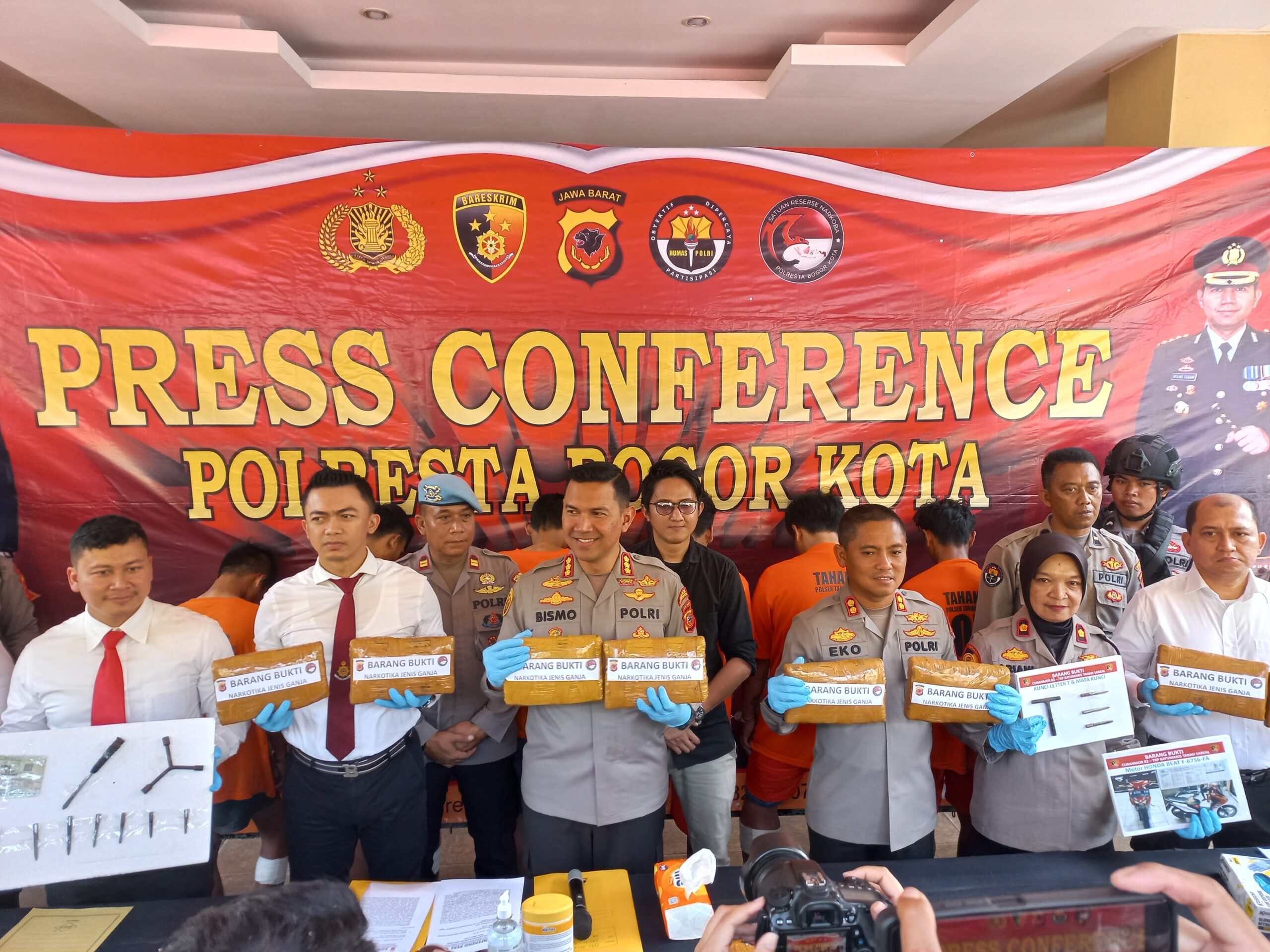 2 Kelompok Spesialis Pencurian Kendaraan Bermotor Ditangkap Polisi scaled