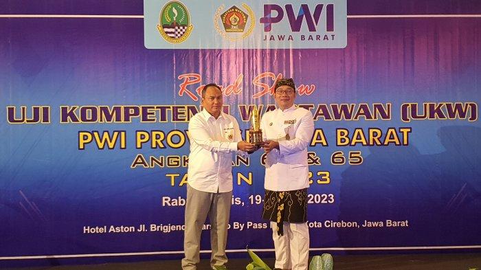 Kolaborasi Pemprov dan PWI Jawa Barat Mencatat Rekor UKW di 8 Daerah 1