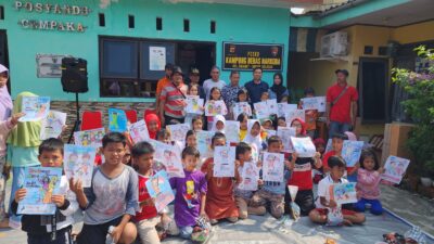 Satuan Reserse Narkoba Polresta Bogor Kota Polda Jabar, melaksanakan kegiatan lomba mewarnai dengan tema Anti Narkoba. Di Kampung Bebas Narkoba Kelurahan Cikaret, Kecamatan Bogor Selatan, Kota Bogor, Minggu (20/8/2023)
