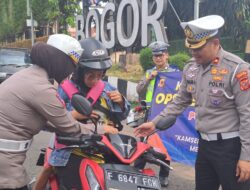 Gratis, Satlantas Polresta Bogor Kota Bagikan Sabuk Keselamatan