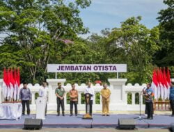 Presiden Jokowi Resmikan Jembatan Otista, Warga Sumringah, Bima Arya Pamit