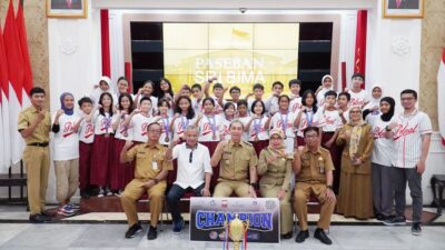 Tim basket SDN Polisi 4 Jadi Juara Nasional