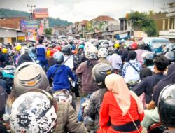Hilir Mudik Lebaran, Lalu Lintas di Kawasan Puncak Bogor Melonjak
