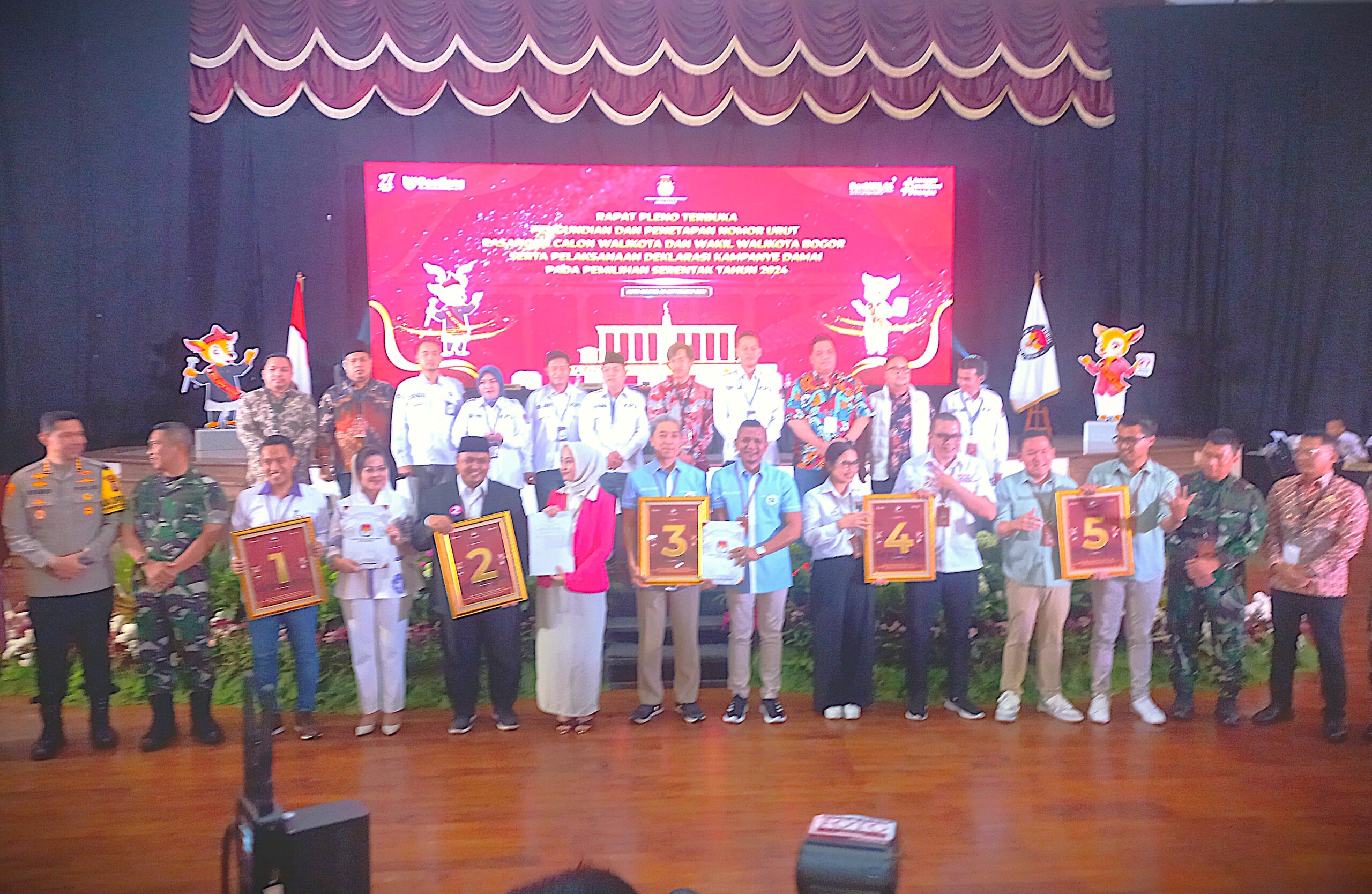 Diundi oleh KPU, Nomor Urut 5 Paslon Pilkada 2024 Kota Bogor Telah Ditetapkan