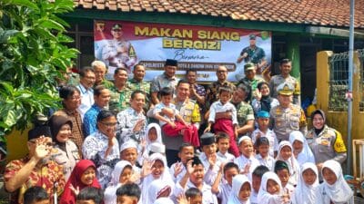 Dukung Kebijakan Presiden, Kapolresta Bogor Kota dan Dandim 0606 Kota Bogor Makan Siang Gratis dan Bergizi Bersama