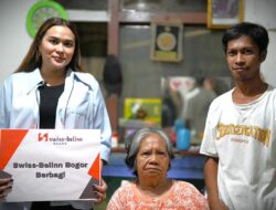 Karina Soerbakti Berikan Bantuan Kursi Roda dan Uang Tunai kepada Ibu Lala yang Mengalami Stroke