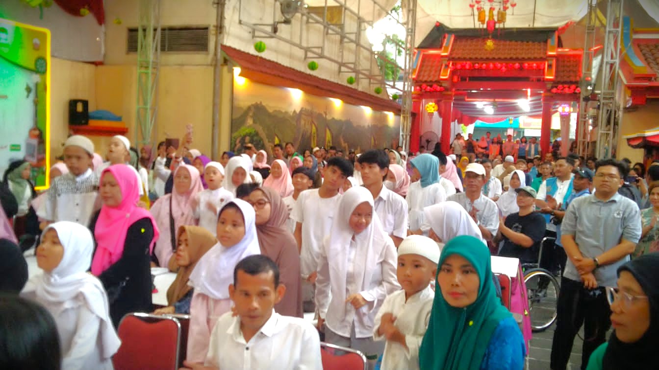 Rutin Setiap Ramadan Bukber dan Santunan Warga Difabel di Vihara Dhanagun Diapresiasi Wali Kota Bogor 3