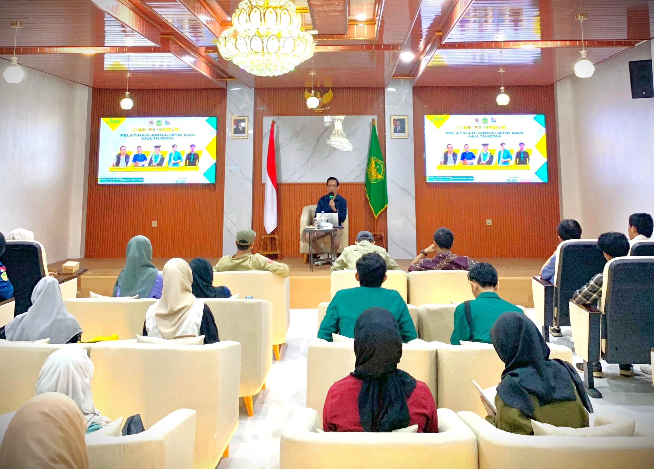 Penting Tahu!! Bedanya Media Mainstream dengan Informasi di Medsos, Ini Penjelasan Ketua PWI Kota Bogor 2 Ini Penjelasan Ketua PWI Kota Bogor scaled