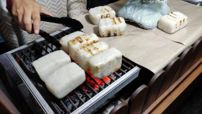Ketan Bakar Mang Aday