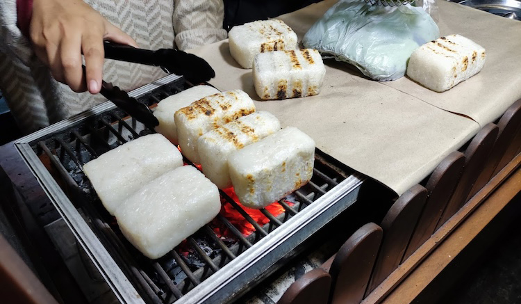 Ketan Bakar Mang Aday