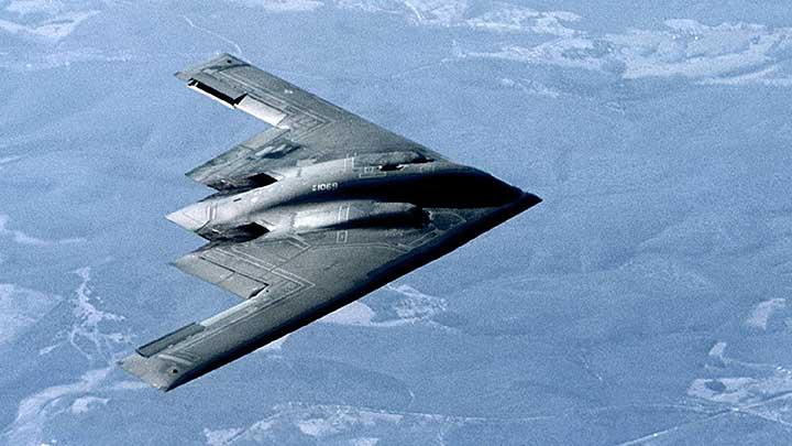 pesawat B-2
