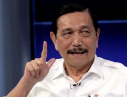 PHK Menggila, Tapi Luhut Yakin 67.000 Pekerjaan Baru Akan Hadir!