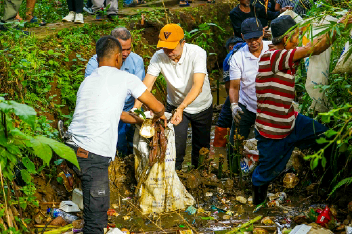 DeDeudeuh ka Lemburudeuh ka Lembur