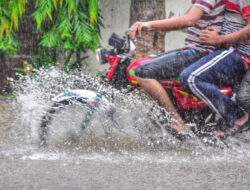 7 Langkah Penanganan Motor Terendam Banjir