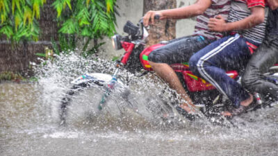 motor terendam banjir