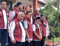 Murid Sekolah Rakyat dengan Gangguan Penglihatan Dapat Kacamata Gratis