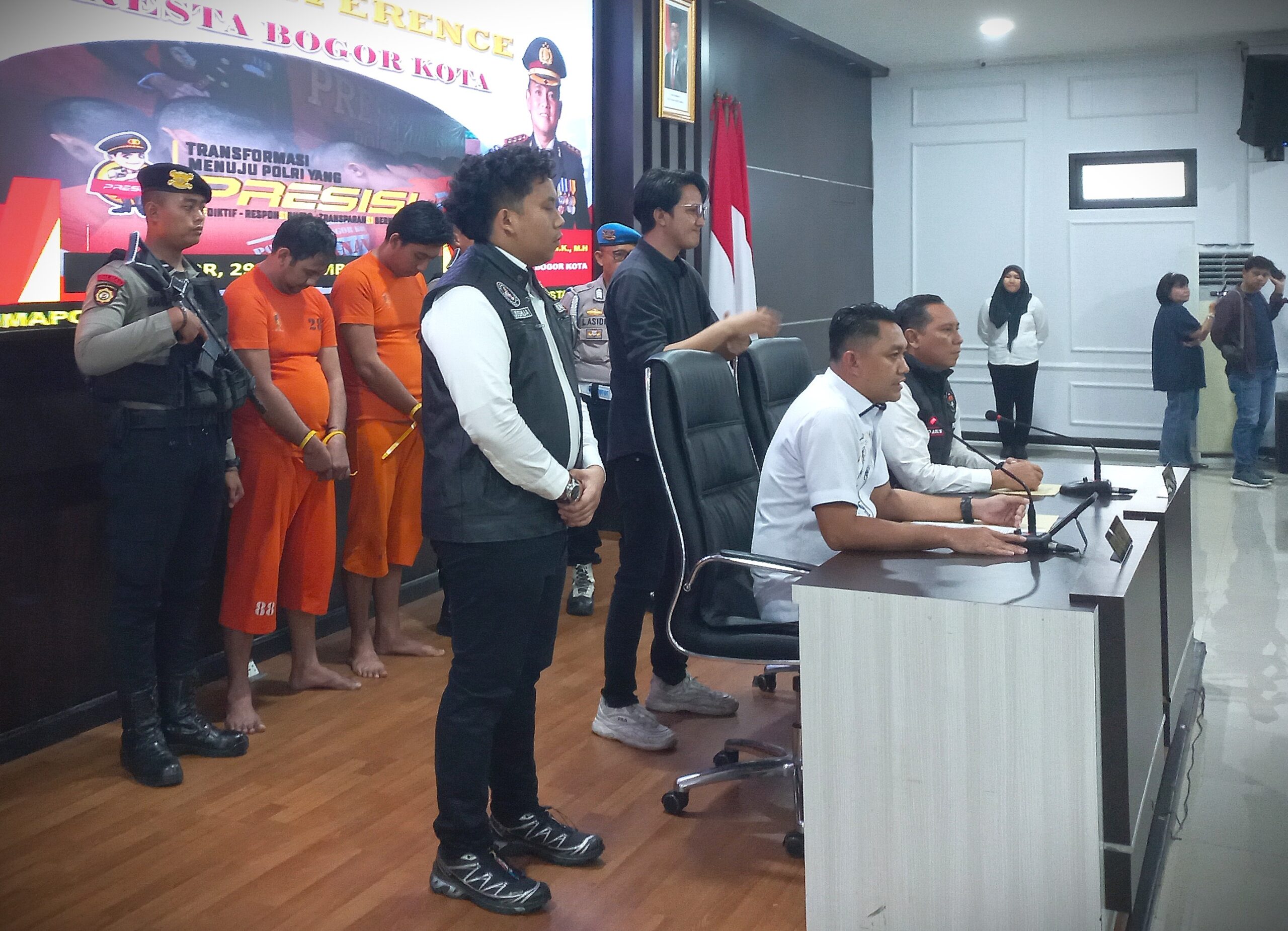 2 Pelaku Curanmor Bermodus Polisi Gadungan Ditangkap Jajaran Polresta Bogor 2 2 Pelaku Curanmor Bermodus Polisi Gadungan Ditangkap Jajaran Polresta Bogor 3 scaled