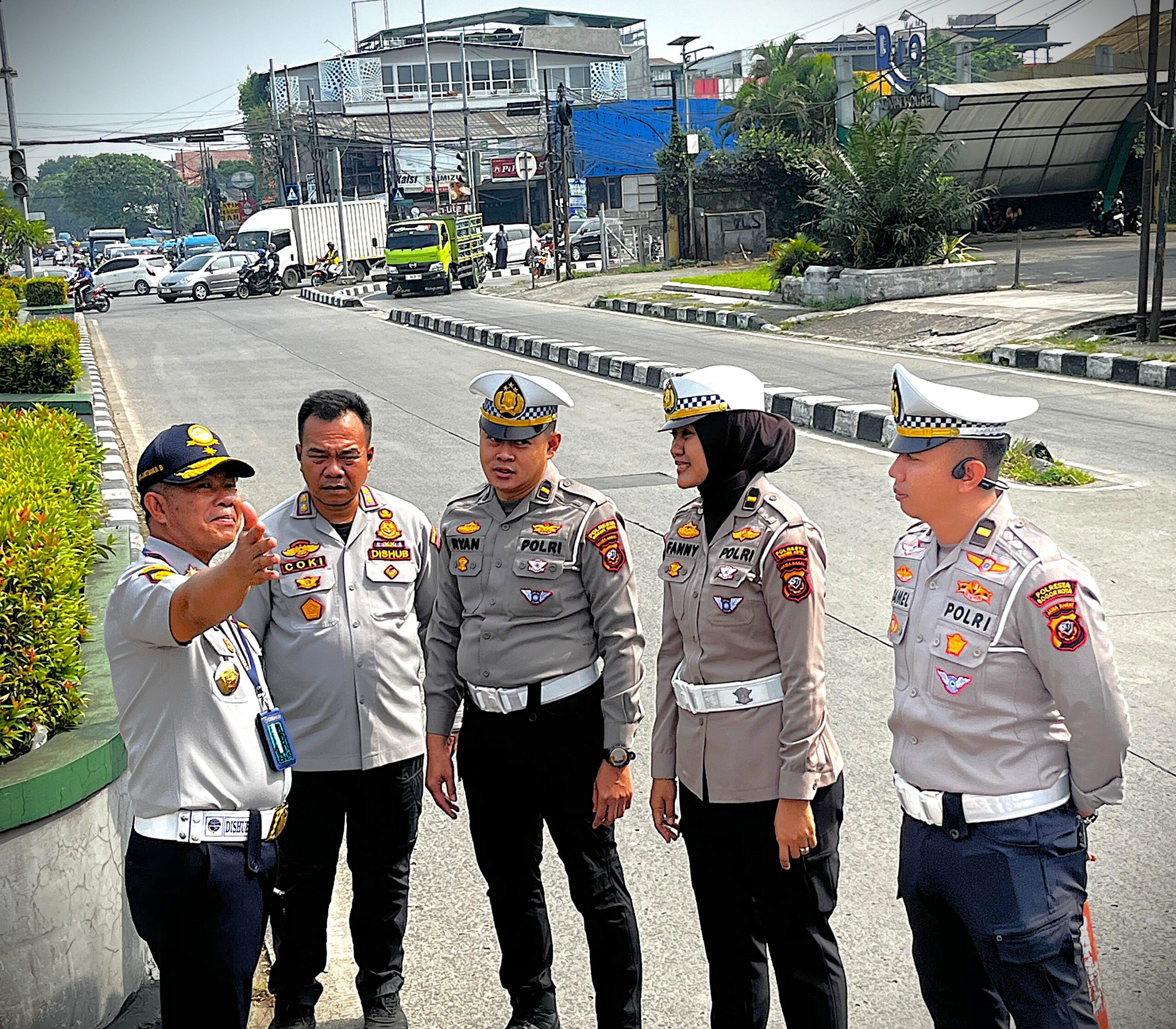 Menjawab Polemik Kemacetan di Jalan Semeru Dishub Kota Bogor Beberkan Kajian Teknis Pembukaan Median Portable 3 scaled