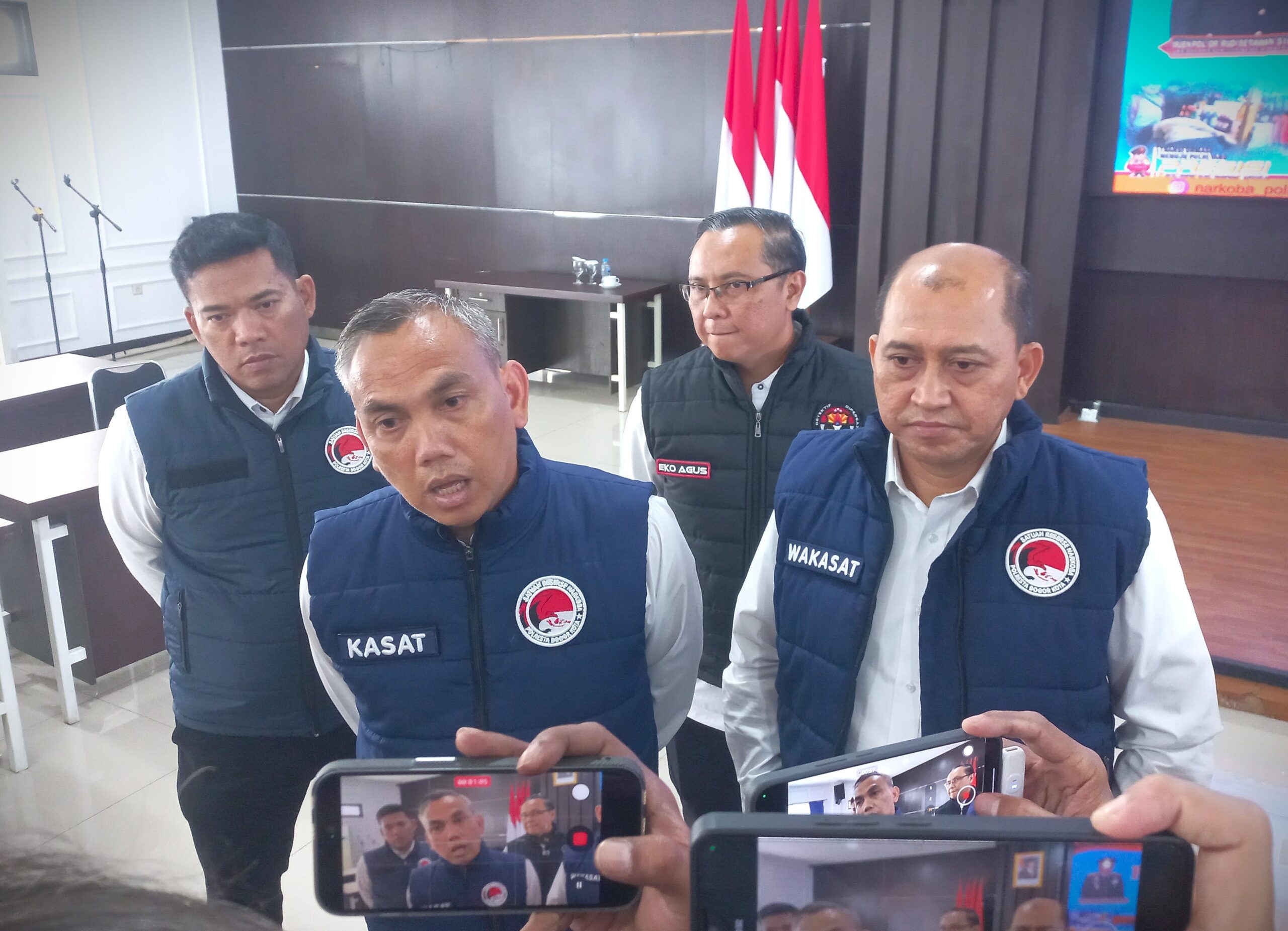 Operasi Antik Lodaya 2025 Satresnarkoba Polresta Bogor Kota Ungkap 20 Kasus dan Tangkap 23 Tersangka 2 scaled