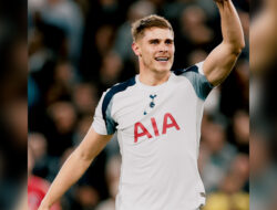Van de Ven Bersinar, Tottenham Libas Copenhagen 4-0 dan Lolos ke Delapan Besar