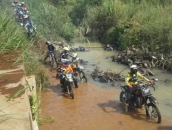 Offroader Klasik Gempur Sukabumi Lewat Rute Ekstrem
