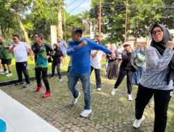 Disdukcapil Senam Bersama dan Buka Layanan di PWI Kota Bogor