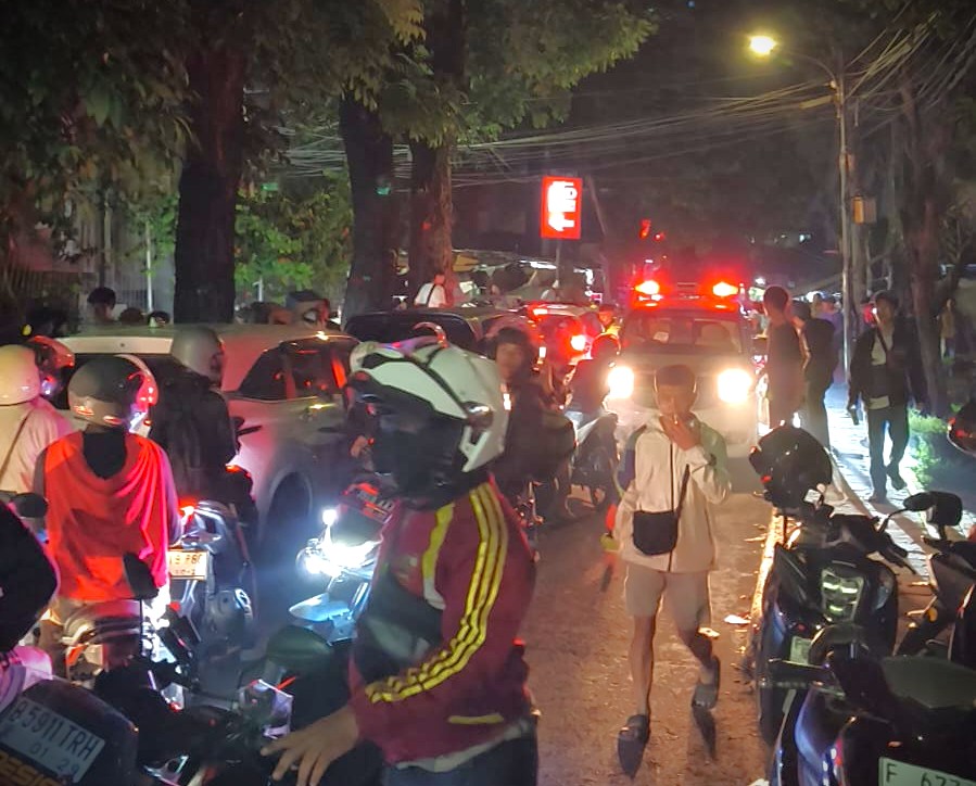 Jalan Malabar Bogor Lumpuh Total Akibat Konvoi Persib Juara, Kendaraan Terkunci Sejak Pukul 21.00 WIB 1 Jalan Malabar Bogor