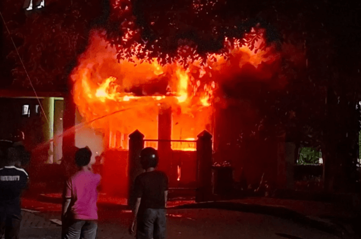 Polisi Tetapkan Dua Tersangka dalam Kasus Perusakan dan Pembakaran Fasilitas di Lingkungan Fakultas USK 1 20260530 5318 screenshot 2026 05 30 195313