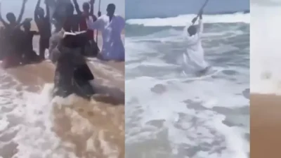Pria Ghana Viral Usai Klaim Lakukan “Mukjizat Nabi Musa”, Aksinya Gagal dan Tersapu Ombak