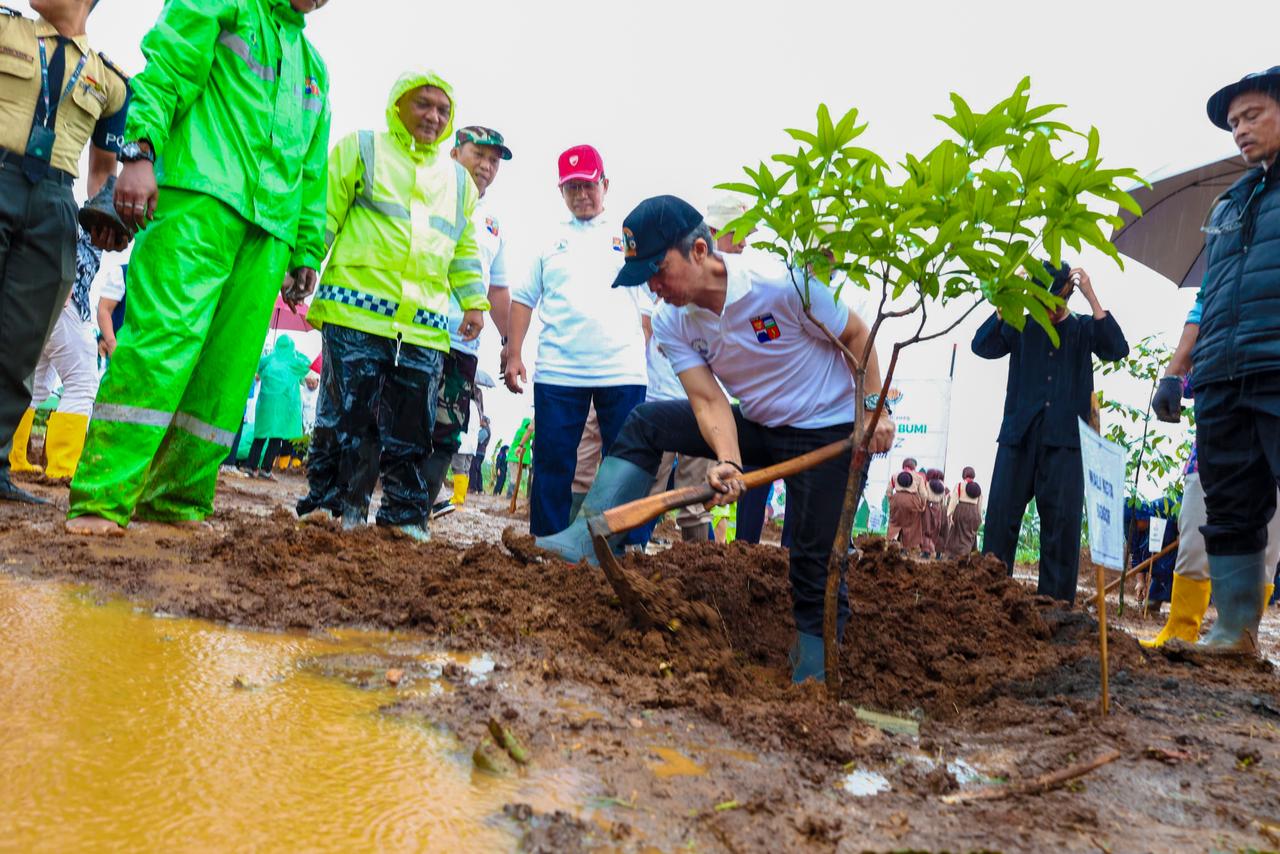 Pemkot Bogor Siapkan Perwali Wajib Tanam Pohon bagi Siswa Sekolah 1 1766111810 IMG 20251219 WA0018