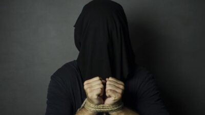 Tiga Karyawan Percetakan Disekap dan Diborgol, Keluarga Diminta Tebusan Rp50 Juta