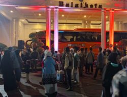 Sempat Delay Dua Jam, Akhirnya Kloter 10 Jemaah Haji Tiba di Balai Kota Bogor