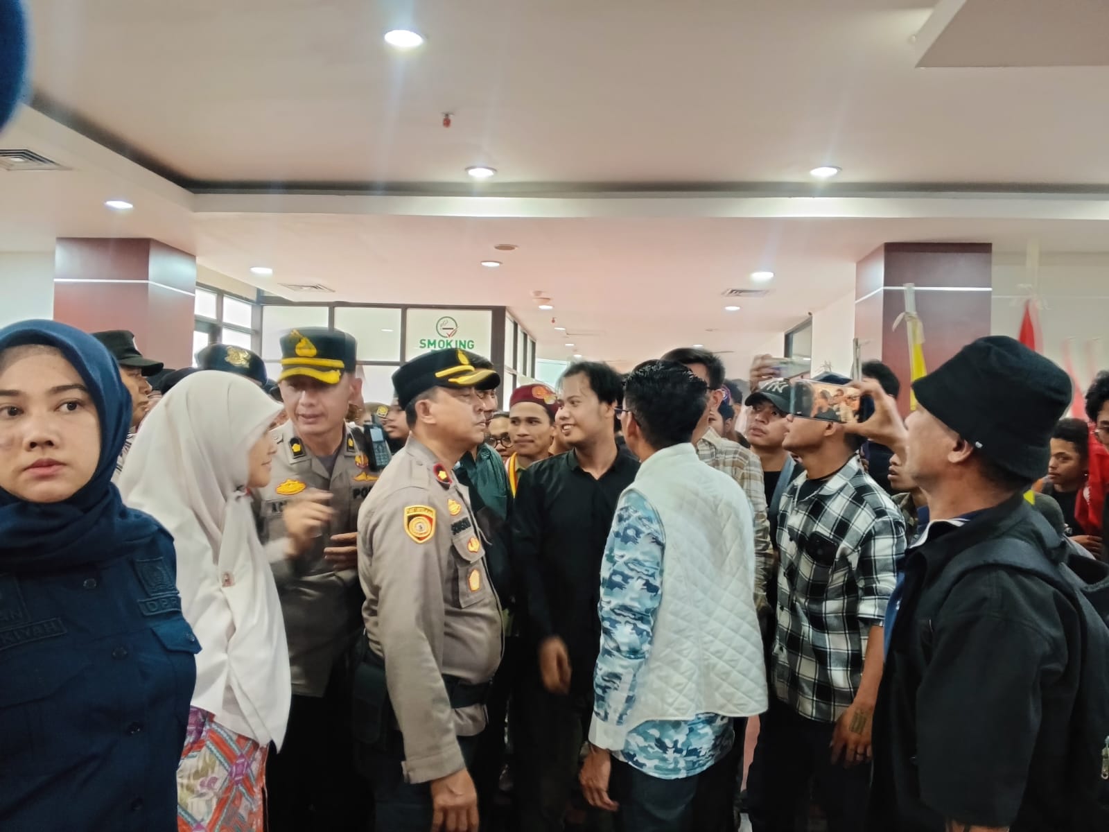 Demo Mahasiswa di DPRD Kota Bogor Ricuh 1 WhatsApp Image 2026 06 20 at 17.39.23