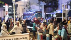 Jemaah Haji Kota Bogor Tiba, Dedie A Rachim: Rata-Rata Kangen Bakso dan Nasi Padang