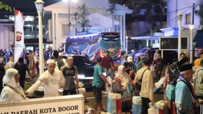 Jemaah Haji Kota Bogor Tiba, Dedie A Rachim: Rata-Rata Kangen Bakso dan Nasi Padang