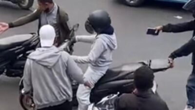 Aksi Debt Collector Hadang Pengendara Wanita di Jaktim Viral, Polisi Turun Tangan