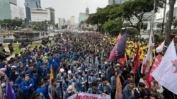 Mahasiswa Jabodetabek Gelar Demo di Sudirman, Sampaikan Lima Tuntutan ke Pemerintah