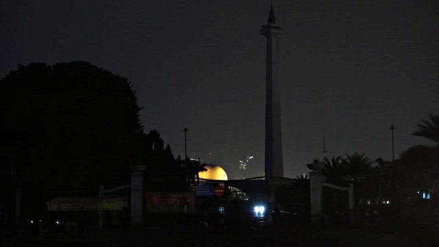 Malam Ini Jakarta Bakal Gelap Gulita, Monas hingga Bundaran HI Ikut Dipadamkan 1