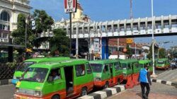 sopir angkot protes angkot listr 20250427112256