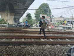 Pagar Pembatas di Jalur KRL Kebon Pedes Bogor Dibangun Antisipasi Korban Bertambah