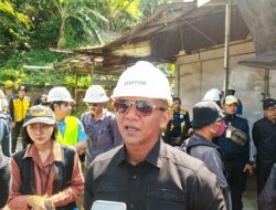 Jenal Mutaqin Soroti Turap PT KAI hingga Pembebasan Lahan Saat Tinjau Proyek Batutulis