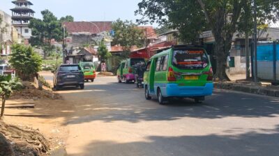 Proyek Trase Baru Batutulis Kotori Jalan, DPRD Desak Pemkot Awasi Kontraktor 8 WhatsApp Image 2026 07 13 at 14.34.44