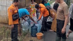 Kota Bogor Krisis Air, BPBD Salurkan 8.000 Liter Air untuk Warga