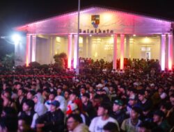 Ribuan Masyarakat Padati Balai Kota Bogor untuk Nobar Final Piala Dunia