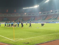 Lawan Kamboja di Pakansari Besok, John Herdman Harap Stadion Penuh Dukungan