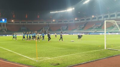 Lawan Kamboja di Pakansari Besok, John Herdman Harap Stadion Penuh Dukungan