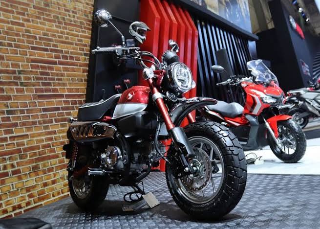Di Tengah Lesunya Pasar Motor, Honda Tetap Andalkan Segmen Motor Hobi Lewat Monkey Baru 1 images 14